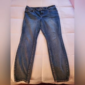 Maurices everflex jeans